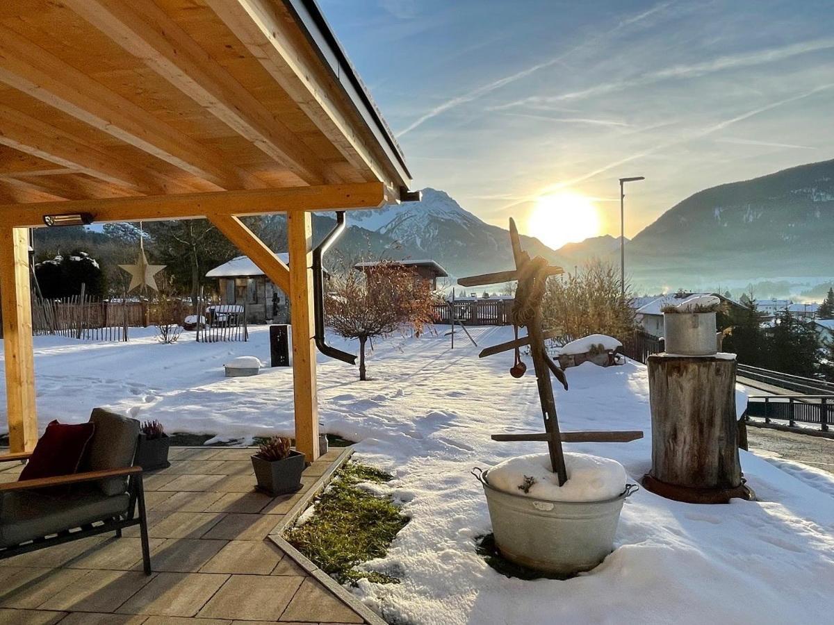 Hotel Zum Urviech -Erwachsenenhotel- (Adults Only) Ehrwald Bagian luar foto