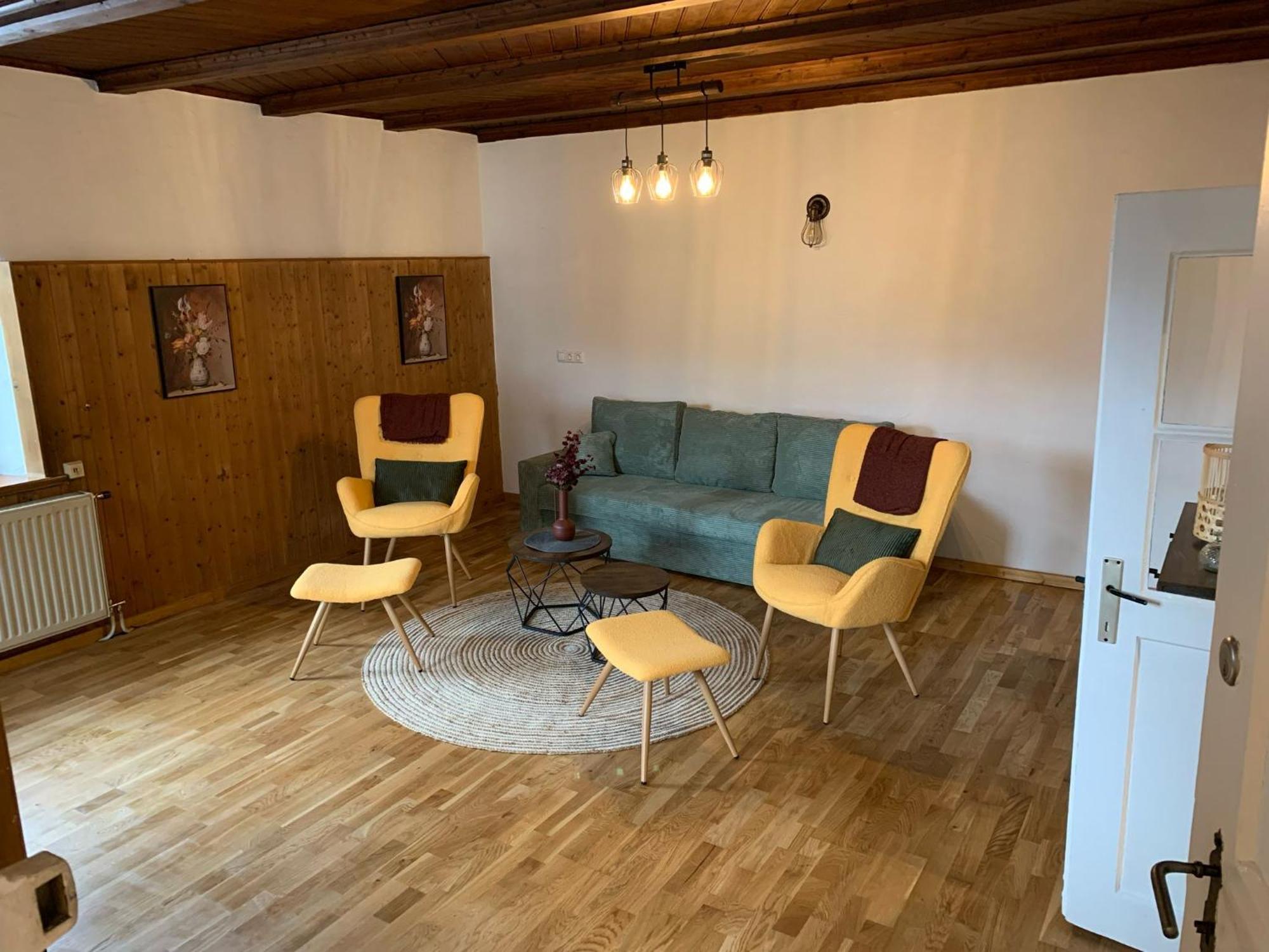 Hotel Zum Urviech -Erwachsenenhotel- (Adults Only) Ehrwald Bagian luar foto