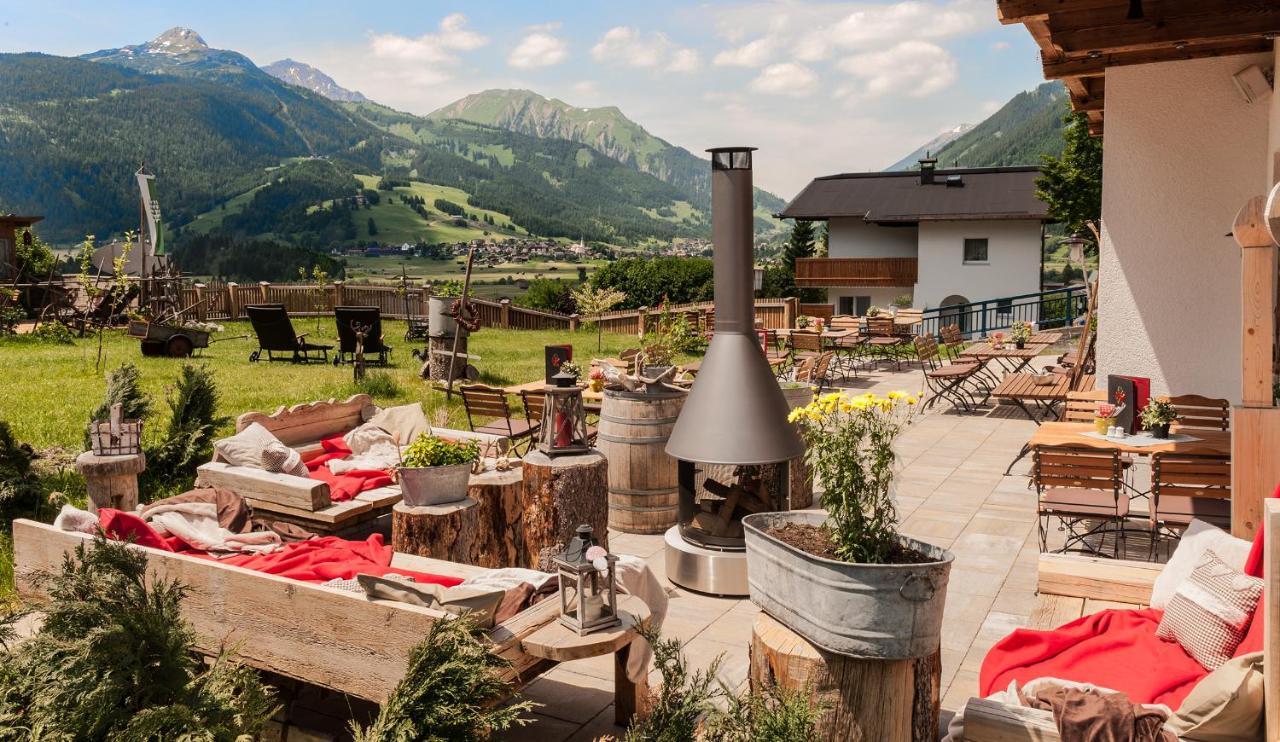 Hotel Zum Urviech -Erwachsenenhotel- (Adults Only) Ehrwald Bagian luar foto